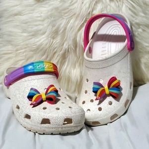 Jojo crocs